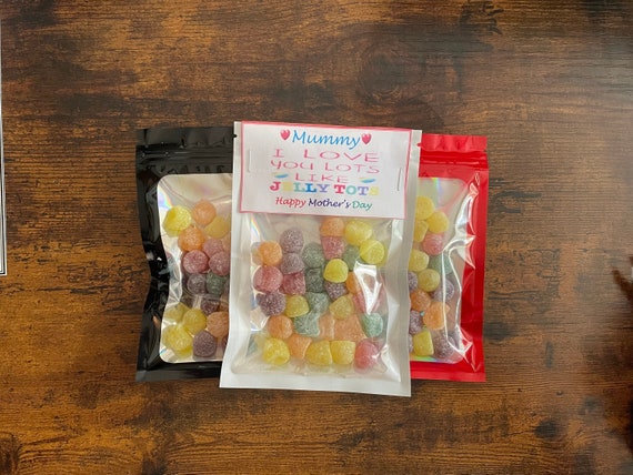 Mother’s Day i love you lots like jelly tots packet of sweets for mum mummy nan etc gift present treat size bag with card heading quirky fun