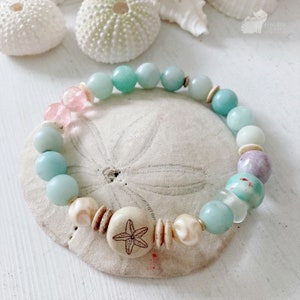 Women’s Beach Stretch Bracelet, Gift For Her, Surfer Boho Bracelet, Boho-Chic Jewelry, Gemstone Friendship Bracelet, Starfish Bracelet