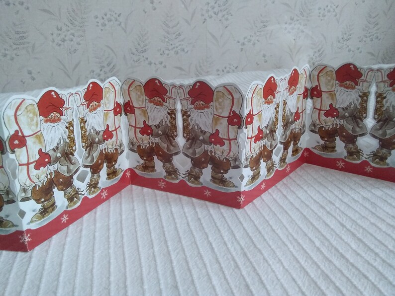 father Christmas decor 22.5 x 3.5 Vintage Swedish foldable paper garland Christmas decoration ornament with Santa Claus