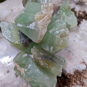 Emerald Green Calcite Large Chunks Raw Rough Palm Crystal Natural Stone ...