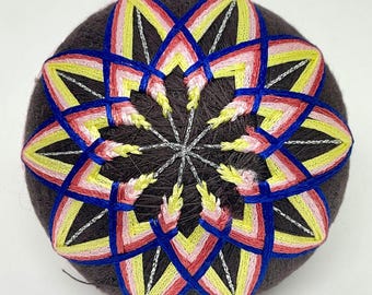 Fil traditionnel japonais temari brodé boules, art folklorique, fait main