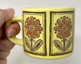 Vintage Stone Flower Stafford Stoneware Mug, Yellow Coffee Cup, Mod 70s Vibe