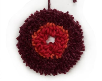 Burgundy Macrame Wall Flower, Colorful Macrame Wall Flower, Wall Flower in Burgundy, Macrame Wall Hanging, Wall Hanging, Floral Macrame