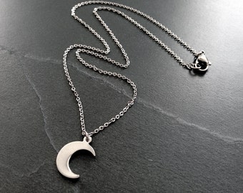 Edelstahl Mond Halskette--kleine zierliche Charme Anhänger auf dünnen 16" Edelstahl Kette