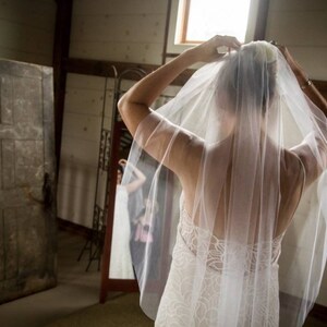 Fingertip wedding veil, single tier veil, soft tulle wedding veil, cut edge wedding veil image 4