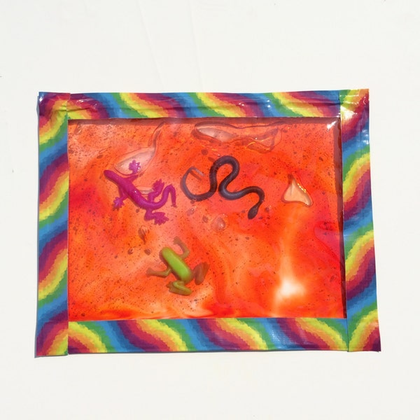 Sensory gel 'squish' bag reptile/amphibian theme