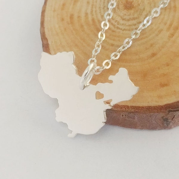 Personalized Silver China Necklace, China Shaped Jewelry with Heart, China City Necklace,Personalized Country Necklace,China Pendant Jewelry