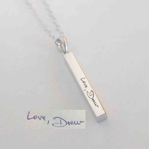 Collar de barra de escritura a mano, collar de barra vertical manuscrita, collar de escritura a mano de plata, collar de firma personalizado, regalo para mamá