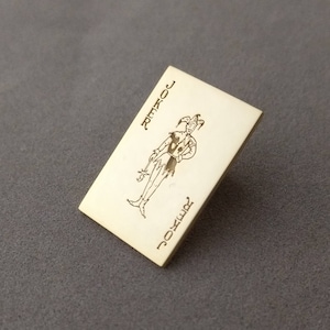Pin de solapa de cartas de Joker, Pin de solapa de cartas de póquer personalizado, Pin de solapa de rey de corazones, Broche de barajas de cartas temáticas, Regalo para amantes del póquer