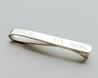 Clip de cravate de mariage pour marié, Initiales personnalisées et clip de cravate de date, clip de barre de cravate gravé en argent personnalisé, clip de cravate maigre, cadeau de garçons d’honneur