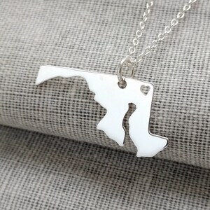 Maryland State Necklace,Sterling Silver Maryland State Charm Necklace,MD State Pendant ,Custom Maryland State Cut Out Necklace with A Heart