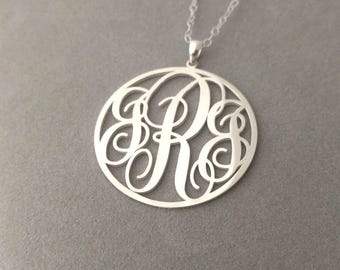 Circle Monogram Necklace, Silver 3 Initial Monogram Necklace,Custom Three Letters Nameplate Pendant,Monogrammed Gifts,Personalized Necklace