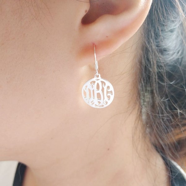 Monogram Earrings Dangle,Personalized Earrings for Bridesmaids,Wedding Earrings,Monogrammed Drop Earrings,Bridesmaid Earrings,Bride Earrings