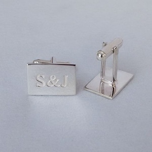 Abotoaduras retangulares de prata para noivo, abotoaduras com iniciais personalizadas, abotoaduras de casamento, iniciais para noivos, presente para padrinhos