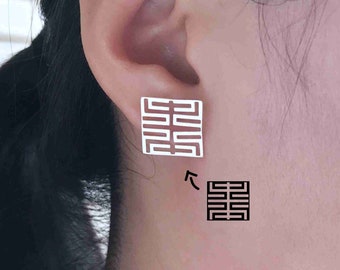 【LOGO EARRINGS(SV925)】 MUZE il_340x270.3942671403_82ow.jpg