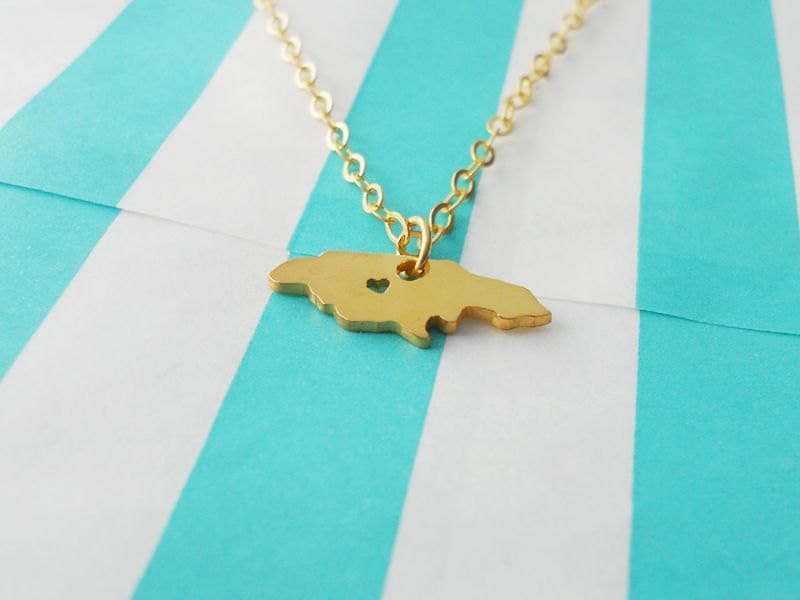 Jamaican necklace - Etsy 日本