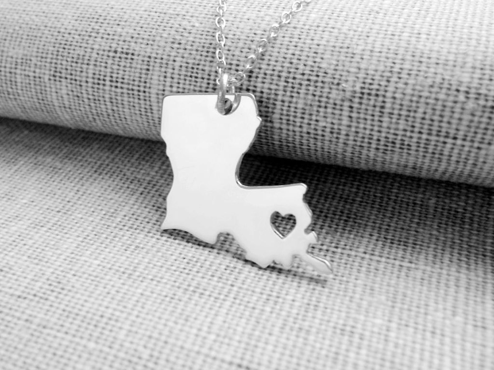 Custom Louisiana State Necklace Goldla State Charm Necklace Etsy