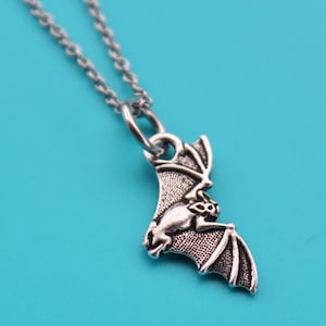 BAT Stainless Steel Necklace,Bat Necklace,Halloween,bat,vampire,Dracula,1537
