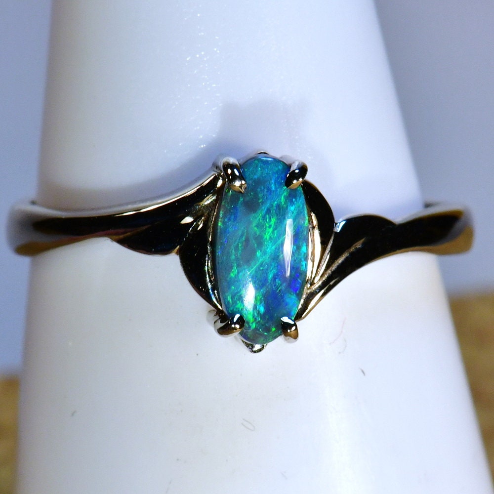 EXQUISITE BLACK OPAL STONE FROM LIGHTNING RIDGE – SWEET OPALS