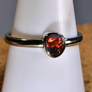 REDS! Solid Lightning Ridge black opal Solid 18k white gold ring (17070)