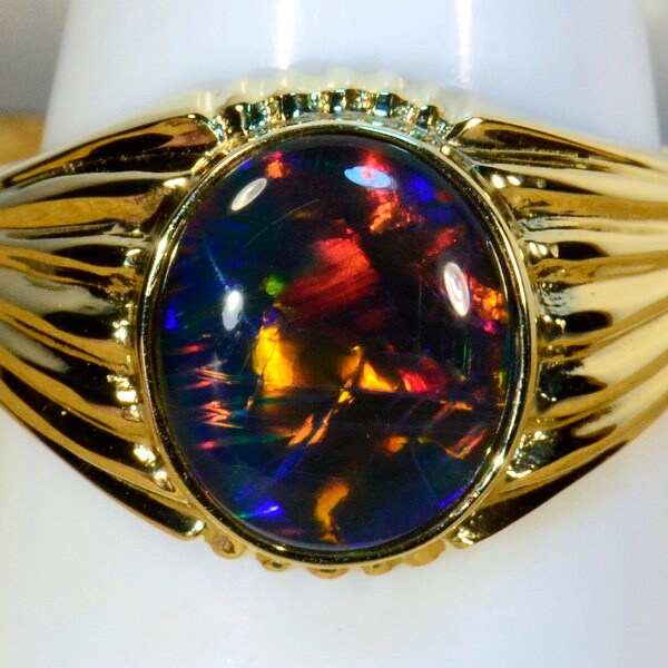 Mans / Womans Solid 14k yellow gold Genuine Australian opal ring (15061)