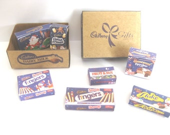 DOLLS HOUSE Christmas hampers various