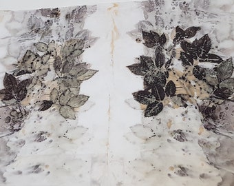 41 x 30 cm eco dyeing ecodyed print textile art natural dye cloth fabric rose leaves leaf nature sew patchwork boro stitch rust dyed printed