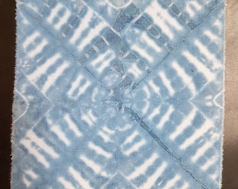 Hand-Dyed Shibori Cloth: Blue Tie Dye Textile, 20x20 cm