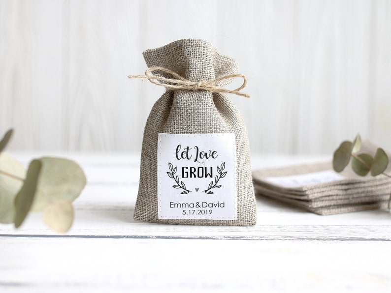 wedding favor bags, Rustic gift bags, Custom Wedding Favor Bags, Wedding Gift Bags, Wedding Favors, Burlap Favor Bags, Wedding Favour Bags image 1