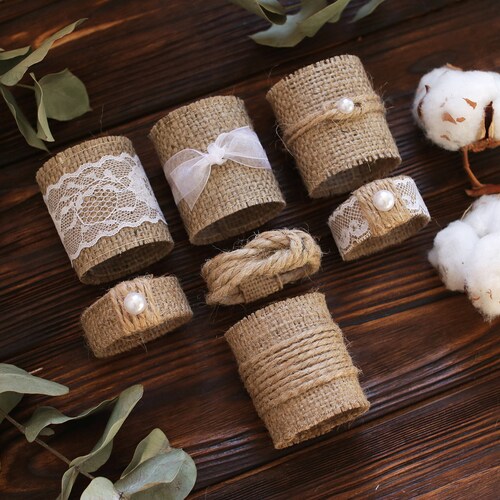 Details about   20 Rustic Wedding Hessian & Lace Napkin Rings/Holders With Daisy Front 