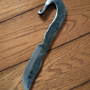 Blacksmith hunting knife