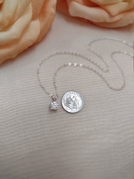 Sterling Silver Cubic Zirconia Pendant Necklace. Small Simulated Diamond.  Round Cut, Faceted Zirconia Gemstone. Simple, Elegant Necklace. - Etsy