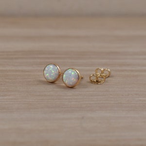 Opal Stud Earrings in Gold. Small, 14k Gold Filled White Opal Earrings. October Birthstone Jewelry. Round Gemstone Bezel Earrings.
