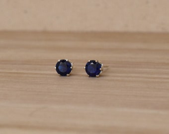 Sapphire Stud Earrings in Sterling Silver. September Birthstone Earrings. 925 Silver Earrings with Blue Gemstones. Gifts for Women and Girls