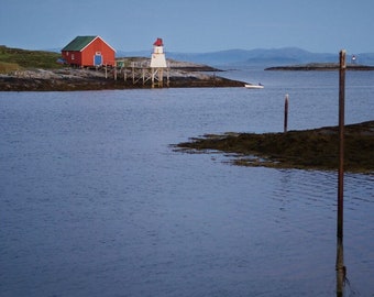 Sør Gjæslingan I - Giclée Art Print: Norwegian Coastal Lighthouse Idyllic Summer Night Landscape