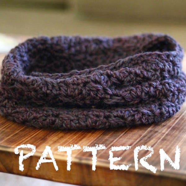 Simple Crochet Pattern: Textured Cowl | Advanced Beginner Crochet Cowl Pattern | Chunky Winter Scarf Pattern | Riffles and Runs Cowl