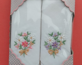 Handkerchiefs set of 2 vintage white embroidered ladies flowery hankies
