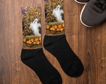 Halloween Ghost Crew Socks: Spooky Fall Apparel