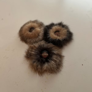 Vintage Eskimo Inuit Alaska Aboriginal Face Brooch Pin or Magnet or Plain; Fur Surround; Painted Face