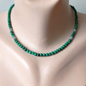malachite beaded necklace, green malachite thin choker, dainty minimalist handmade jewelry, unisex necklace