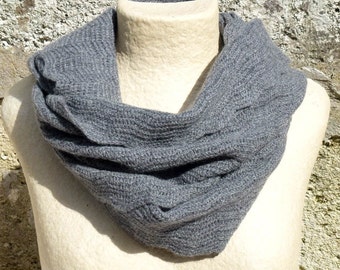 SNOOD-Kragen 100 % Kaschmir-Flanell in Grau meliert, Heritage Concept Paris, Kaschmir-Snood, durchbrochen gestrickt, Weihnachtsgeschenk für Frauen