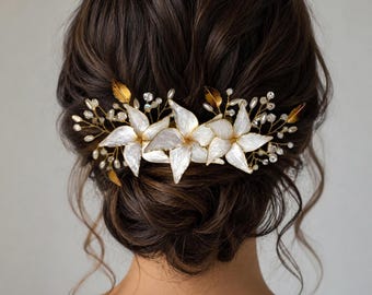 Sampaguita Flower Bridal Hair Comb – White Wedding Hairpiece with Pearls & Crystals, Handmade Floral Headpiece