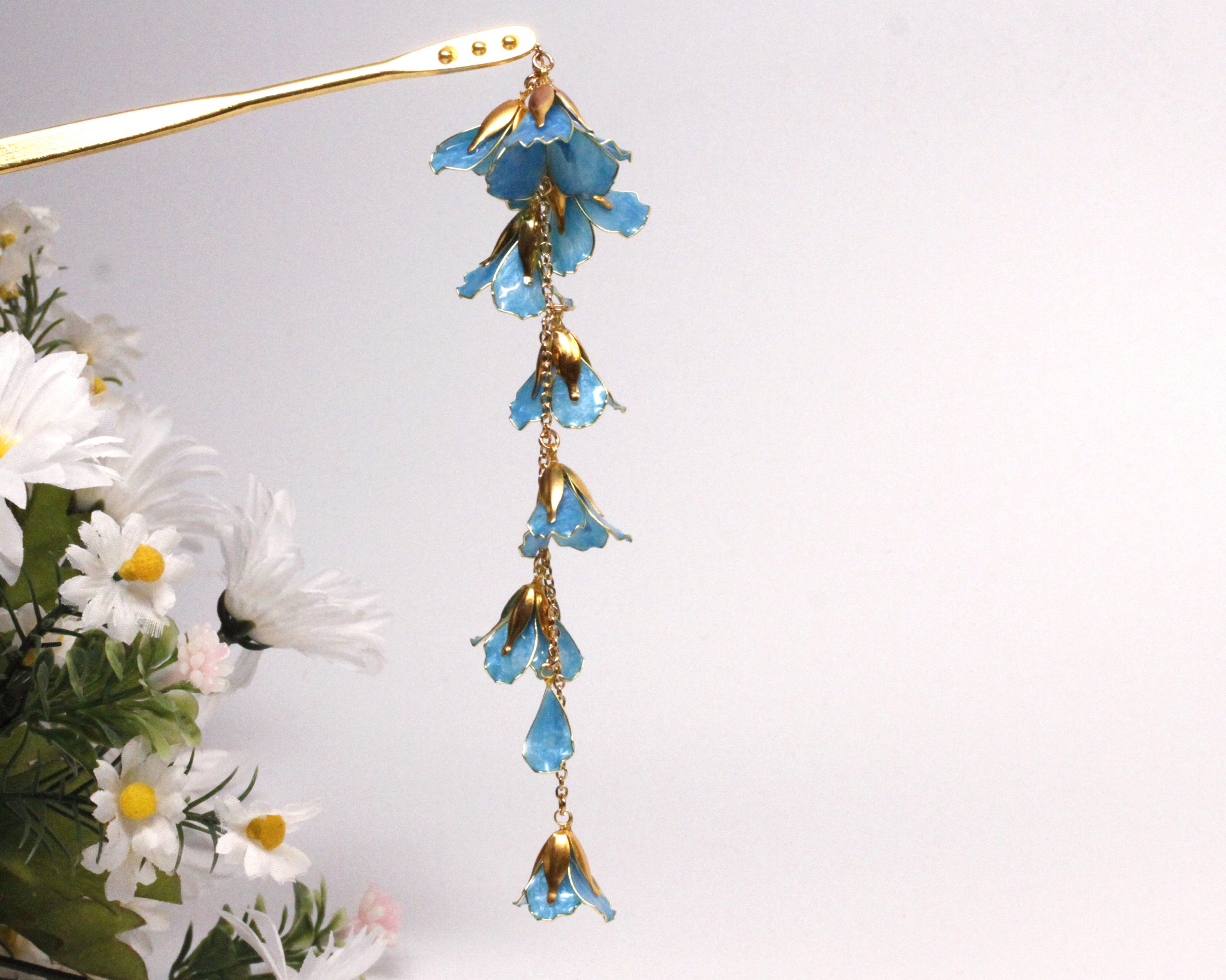 Handmade Bluebell Flower Hair Stick: Resin Kanzashi With Gold