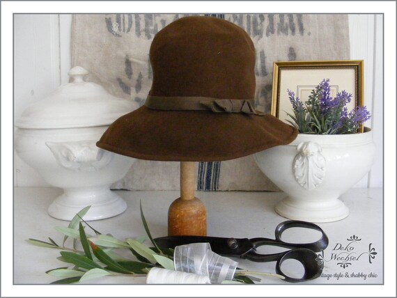 FRANCE ladies hat 30s / 40s