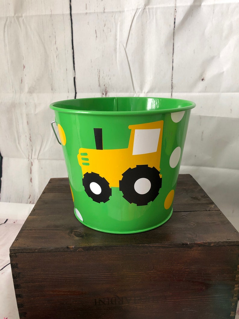 Green and Yellow Tractor Easter Bucket