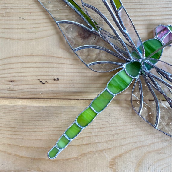 トンボ - 手作りの3次元ステンドグラスのトンボサンキャッチャー