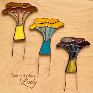 Handcrafted stained glass mini mushroom plant stake, unique home and garden decor, fungi gift idea, nature garden art, fairy garden idea