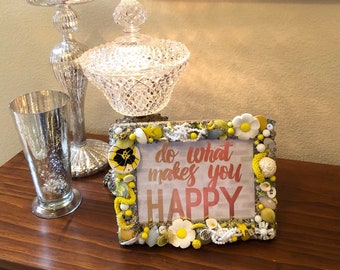 Yellow and White Jeweled 5x7 Picture Frame Daisy Vintage Frame