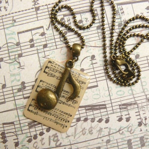 Pendentif laiton partition de musique et note