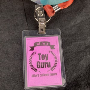 Toy Guru Convention Badge :: Front